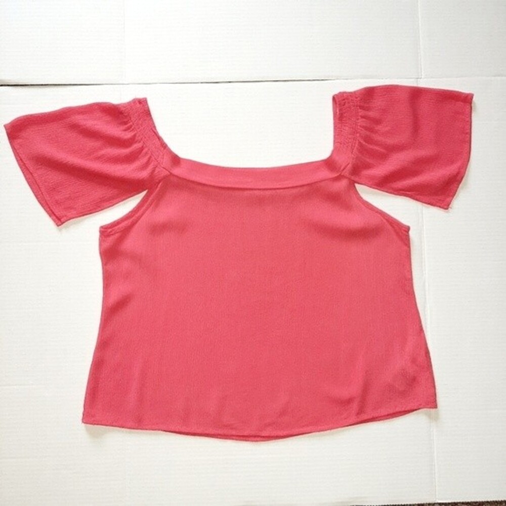 LA Girl Coral Summer Top Size L